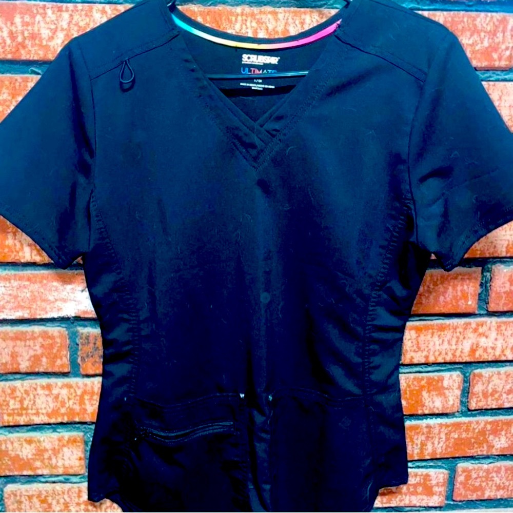 Brand new scrubstar scrubs top. Size small